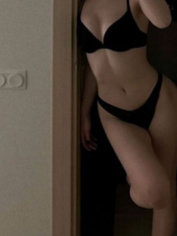 Ника Первомайский